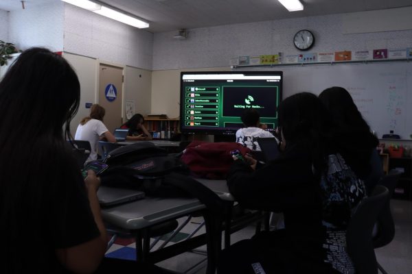 In Francesca Gunther's third period class, students are seen using their phones to participate in a Blooket hosted on Sept. 5.