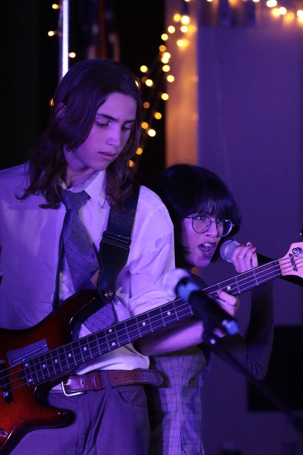 Freshman Jett Cabrinha and senior Genesis Cuellar-Figueroa perform “One Way or Another” by Blondie during the World Music Day concert on Nov. 15.