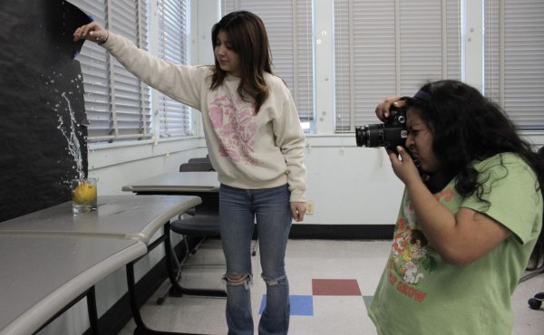 Junior Julia Garcia and freshman Alexa Franco practice their photography skills in their Adriana Chavira's period 5 photography class on Jan. 29.